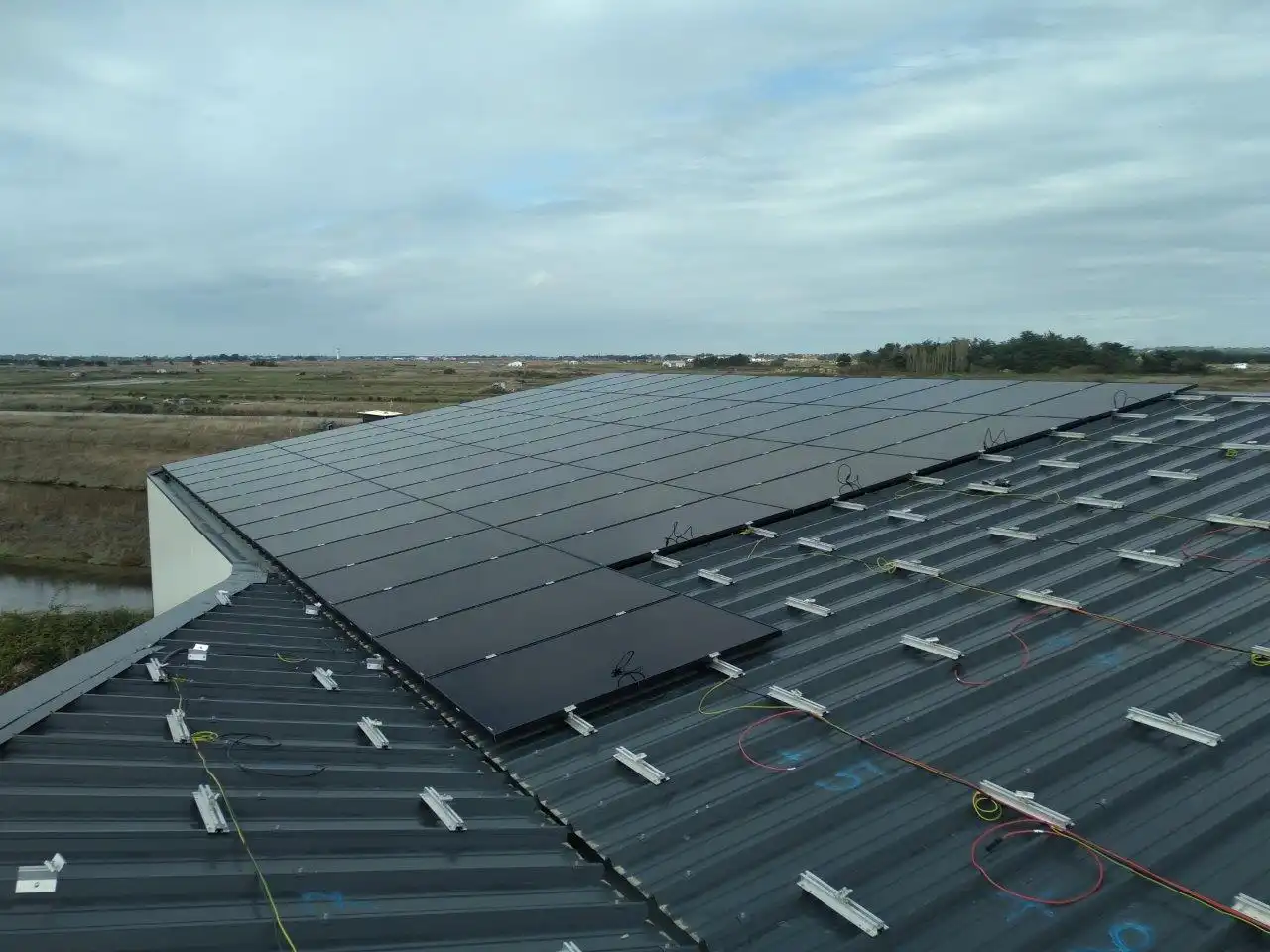 energies-renouvelables-professionnel-cigec-electricien-chauffagiste-chatillon-sur-thouet.webp (2)